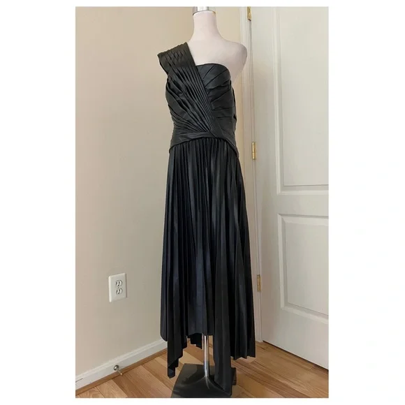 jonathan simkhai asymmetric dress Simkhai // Navy Asymmetrical Gathered Dress – VSP Consignment main image 1